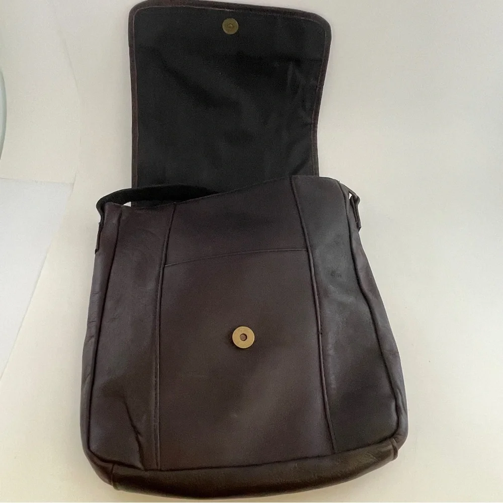 Leather Messenger Bag with Flap Closure